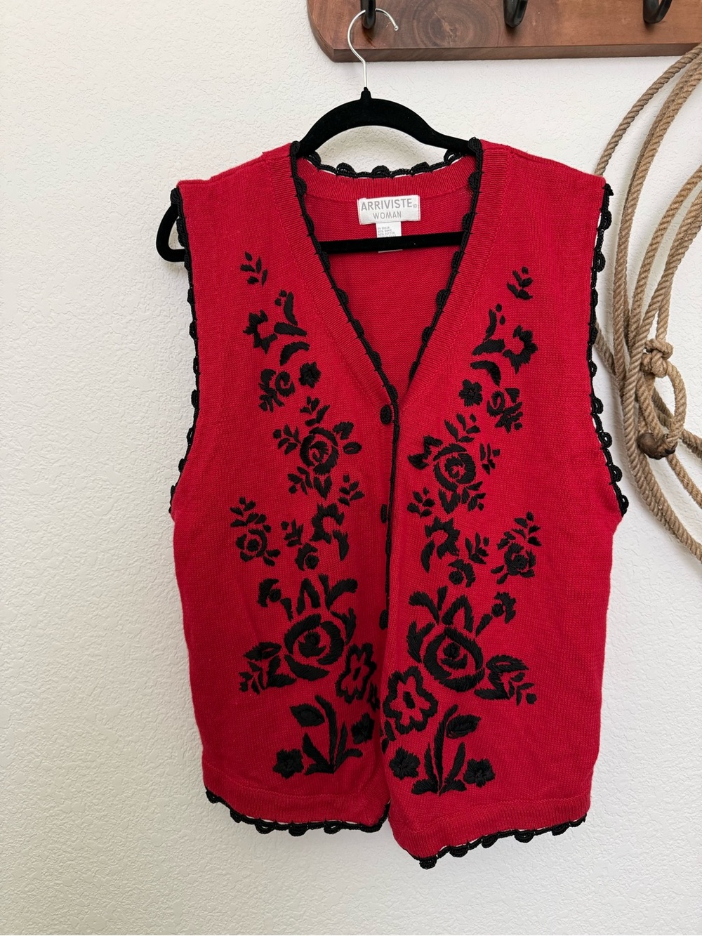 Arriviste Red Knit Floral Vest with Black Trim